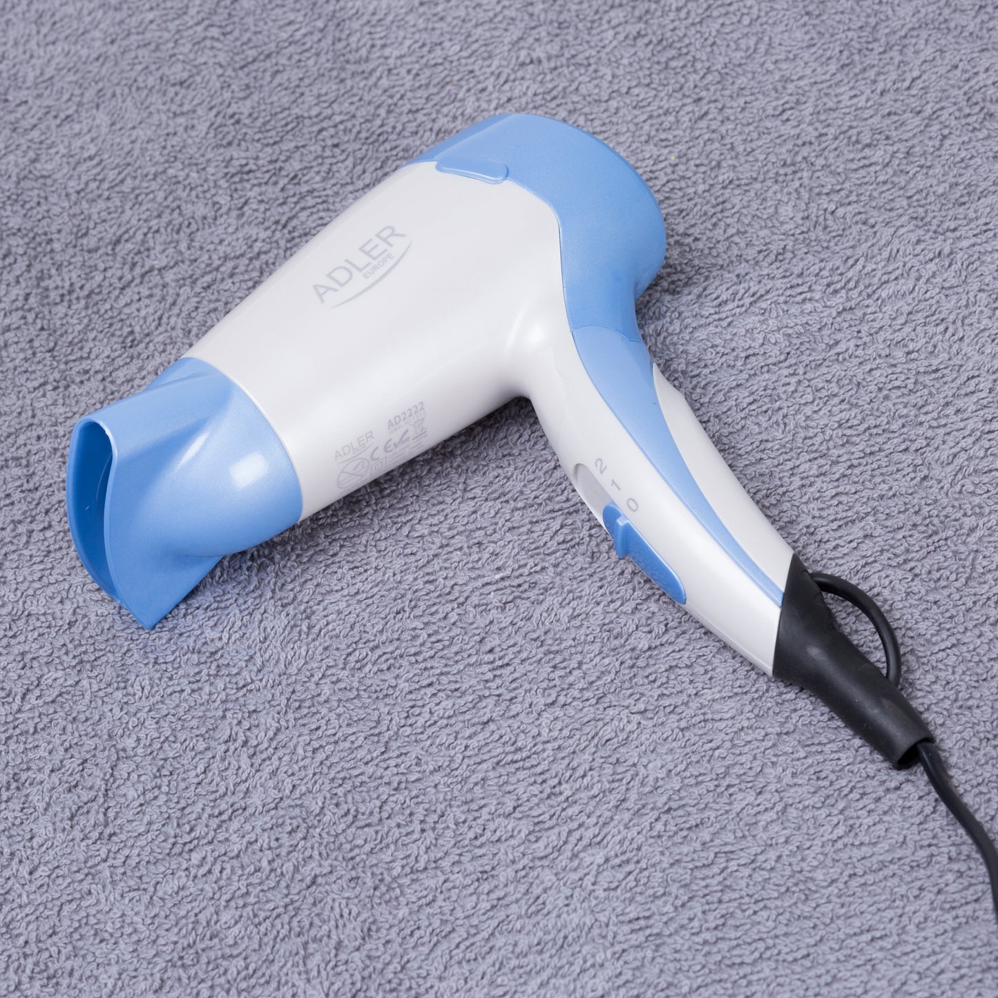 Uscator de par 1200W maner pliabil Adler
