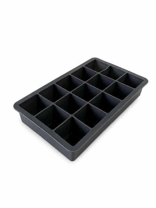 Tava pentru gheata din silicon premium – 15 cuburi mari, flexibila si usor de folosit