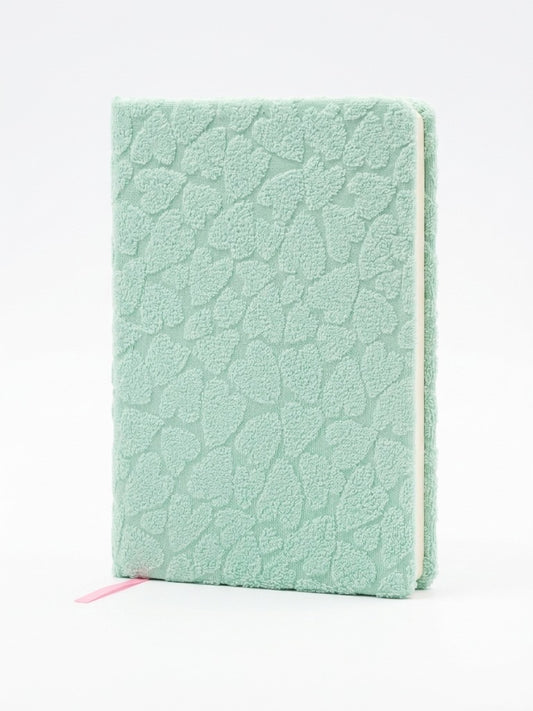 Agenda - carnet de note papermnt, coperta textila plusata cu inimi, pagini liniate dictando 80 gsm, verde menta