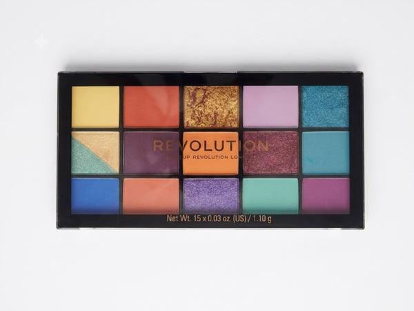Paleta farduri de pleoape makeup Revolution re-loaded wild nights, 15 culori intense,  mate si sidefate, 16.5g