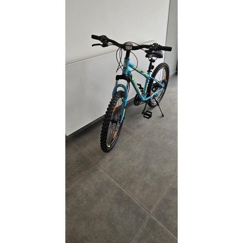 Bicicleta cu roti de 24", pentru copii cu varsta intre 9 - 12 ani, inaltime 135 - 150 cm, suspensie fata, 21 viteze Shimano, frane disc-fata/spate, Splendor CLIF24GB (albastru)