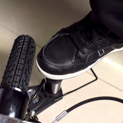 Pompa de picior pentru bicicleta cu ceas, Amigo. 74573