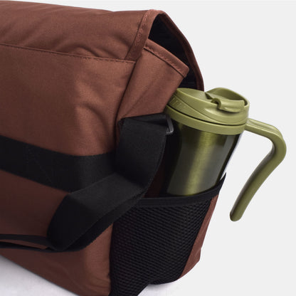 Geanta de umar pentru laptop, GermagTrend, potrivire laptop pana la 15.6", caramiziu