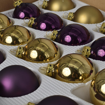 Set 18 globuri decorative de Craciun, din sticla, cu diametrul de 6 cm, auriu si violet, 807791